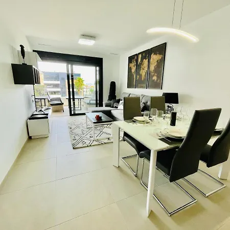 Playa Flamenca Apartment *